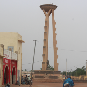 Bandiagara échelle dogon